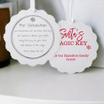 Santa Claus Magic Key Label (voeg je eigen sleutel Ornament Kaart<br><div class="desc">Een schattig Santa magic key label. Voeg je eigen schattige nieuwigheidsdeursleutel toe aan dit label en vertrek naar je kind op kerstavond. Bewerk de tekst op maat van uw wensen aan de voor- en achterkant. De kerstman heeft zijn magische sleutel nodig om de geschenken dit vakantieseizoen te verlaten. Santa key...</div>