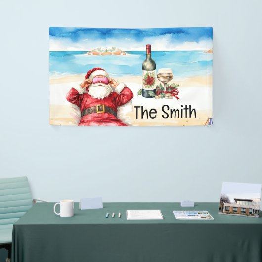 Santa Claus ontspannen op het kerststrand in juli Spandoek (Beurs)