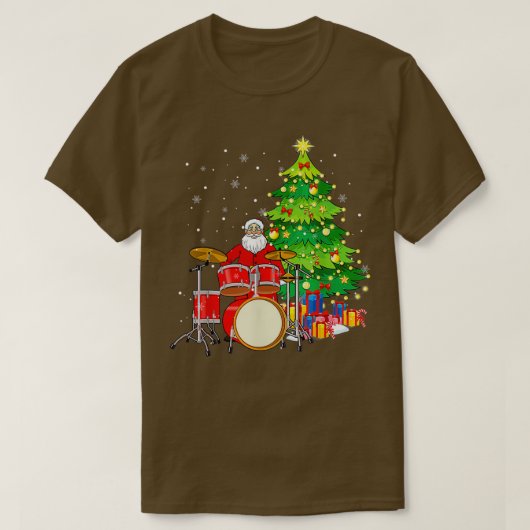 Santa Claus Play Drums nabij kerstboom Funny T-shirt (Design voorkant)