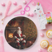 Santa Clause with Christmas Tree & Fireplace Papieren Bordje (Feest)