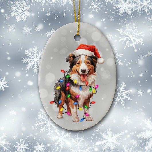 Santa Collie Hond Verpakt in Kerstverlichting Keramisch Ornament