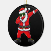 santa dabbing dans keramisch ornament (Links)