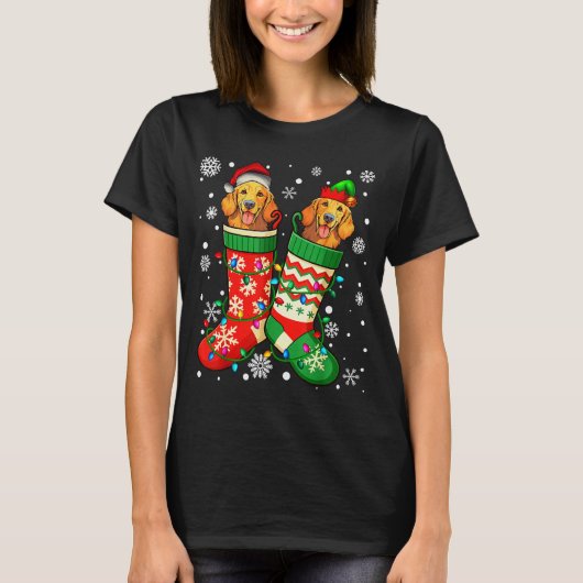 Santa Elf Golden Retriever Dog In Christmas Socks T-shirt (Voorkant)