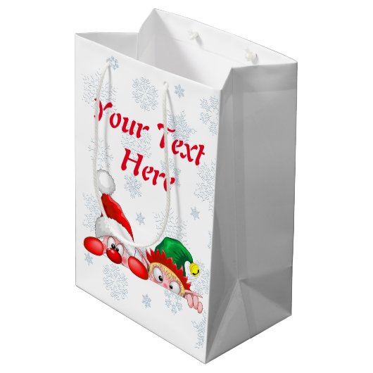 Santa en Elf Cute en grappige tekenaars die naar d Medium Cadeauzakje (Achterkant Gekanteld)