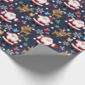 Santa en zijn favoriete rendierpatroon cadeaupapier (Hoek)