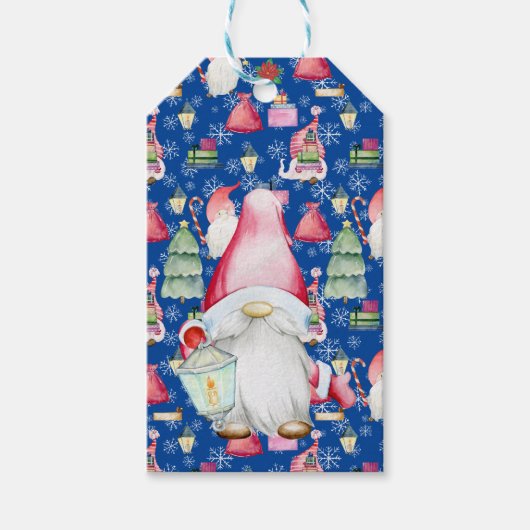 Santa Gnome voor Feestdagen Pattern Blue Christmas Cadeaulabel (Voorkant)