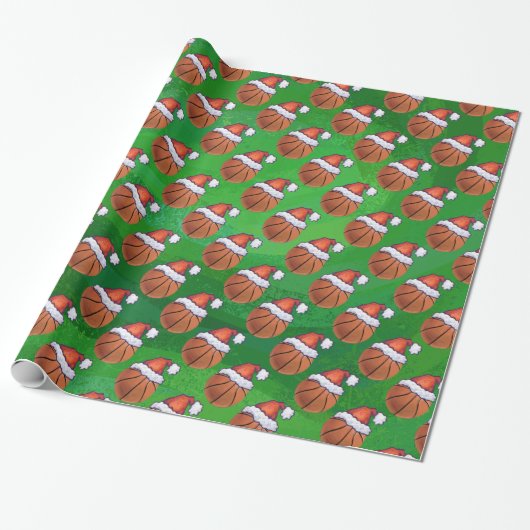 Santa Hat Basketball over Groen Cadeaupapier (Uitgerold)
