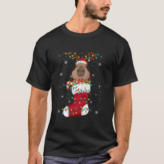 Santa Hat Capybara Animal In Sokken Xmas Tree Ligh T-shirt (Voorkant)