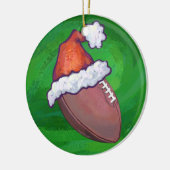 Santa Hat Football op groen Keramisch Ornament (Links)