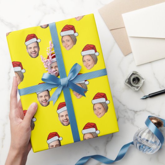 Santa Hat Gepersonaliseerd Gezicht 2 Foto Kerstcad Cadeaupapier (Geschenken)
