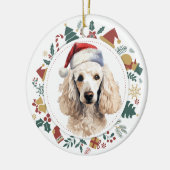 Santa hoed witte poedel hond kerst krans keramisch ornament (Links)