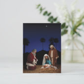 Santa Kneeling op Nativiteit Feestdagenkaart (Staand voorkant)