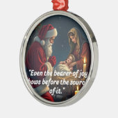 Santa knielt bij de kribbe metalen ornament (Links)