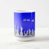 Santa Over New York City Christmas Blue Mug Koffiemok (Center)