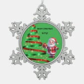 SANTA PEWTER SNOWFLAKE ORNAMENT (Voorkant)