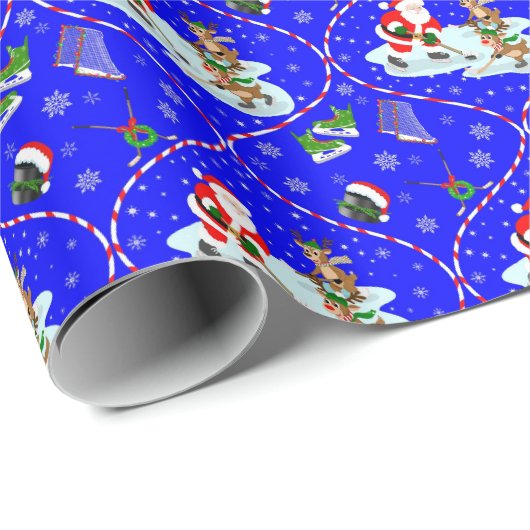 Santa Playing Ice Hockey Christmas Pattern Blue Cadeaupapier (Rol Hoek)