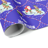 Santa Playing Ice Hockey Christmas Personalized Cadeaupapier (Rol Hoek)