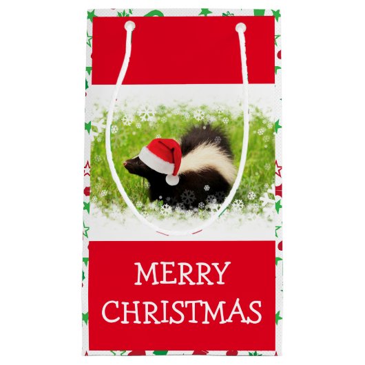 Santa Skunk met kerstpatroon Klein Cadeauzakje (Voorkant)