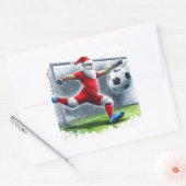 Santa speelt voetbal tijdens de feestdagen vierkante sticker (Envelop)