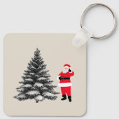 Santa standing near pine tree sleutelhanger (Achterkant)