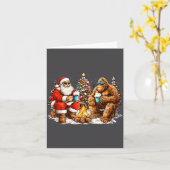 Santa With Bigfoot Christmas Campfire Funny Sasqua Kaart (Gele Bloem)