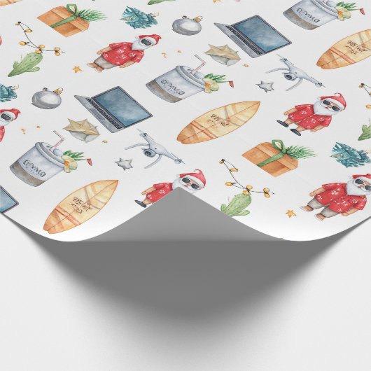 Santa with computer and Surfboard on Christmas Cadeaupapier (Hoek)