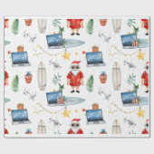 Santa with computer and Surfboard on Christmas  Cadeaupapier (Vlak)