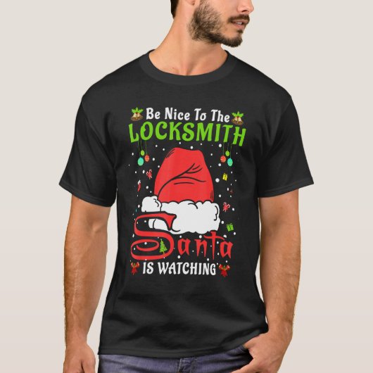 Santa Xmas Pajamas Be Nice To The Locksmith Christ T-shirt (Voorkant)
