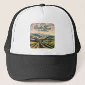 Santa Ynez California Vineyard Winery Retro Trucker Pet (Voorkant)