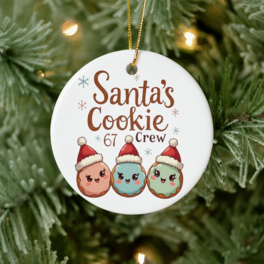 Santa's Cookie 67 Crew Keramisch Ornament (Boom)