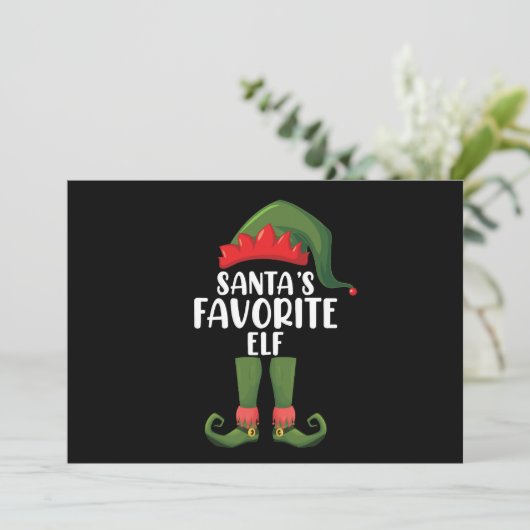 Santas Favoriete Elf Matching Family Kerstmis Kaart (Staand voorkant)
