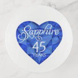 Sapphire 45th anniversary blauw waterverf steen sierschaaltjes<br><div class="desc">Show uw waardering voor uw vrouw of man of uw favoriete koppel vieren 45e jaar huwelijk blauw saffier trouwdag cadeau gerecht. Wedstrijden blauw saffier waterverf kunst trouwdag set. Unieke waterverf schilderkunst en ontworpen door Sarah Trett. www.sarahtrett.com voor www.mylittleeden.com</div>