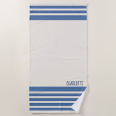 Sapphire Blue Minimalist Stripe Aangepaste naam Strandlaken (Voorkant)