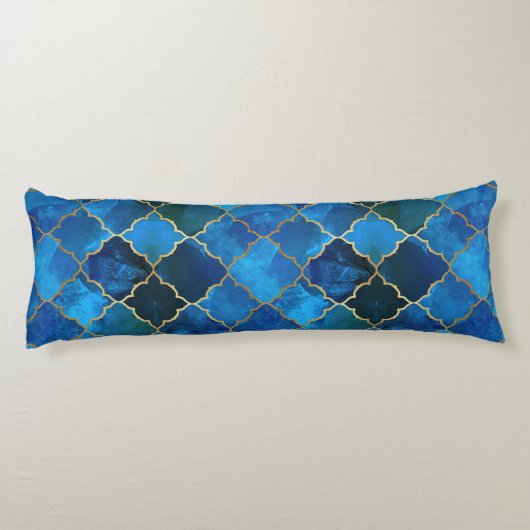 Sapphire Gemstone & Gold Moroccan Tegel Pattern Lichaamskussen (Achterkant)