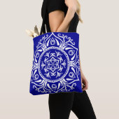 Sapphire Mandala Tote Bag (Dichtbij)