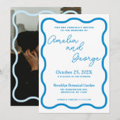 Sapphire Wavy Retro bruiloft foto uitnodiging (Voorkant / Achterkant)