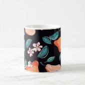 Sappige peren: met de hand getekend vruchtpatroon. koffiemok (Center)