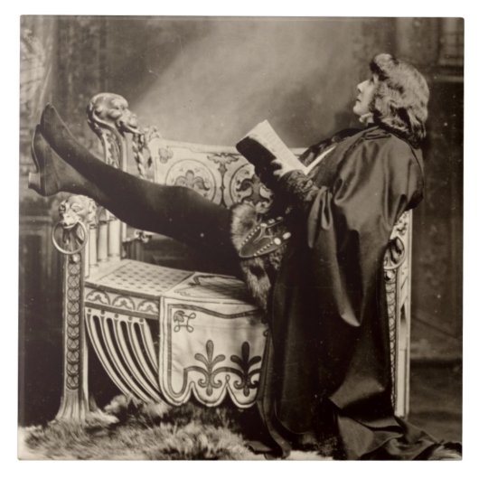 Sarah Bernhardt (1844-1923) als Hamlet in 1899 Tegeltje (Voorkant)