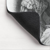 Sarah Bernhardt en haar moeder? Muismat (Hoek)