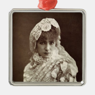 Sarah Bernhardt in de rol van Marion Delorme Metalen Ornament