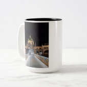 Sarajevo Mok-Geweldig speciaal cadeau idee voor ie Tweekleurige Koffiemok (Voorkant links)