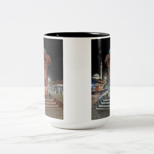 Sarajevo Mok-Geweldig speciaal cadeau idee voor ie Tweekleurige Koffiemok (Center)