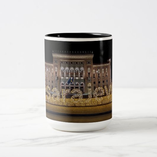 Sarajevo Mok-Geweldig speciaal cadeau idee voor ie Tweekleurige Koffiemok (Center)