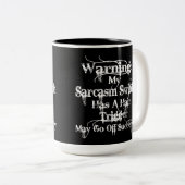 Sarcasm Warning Humor Tweekleurige Koffiemok (Voorkant rechts)
