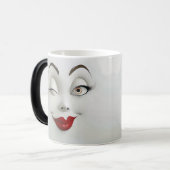 Sarcastic Women Face with Red Lips Magische Mok (Voorkant links)