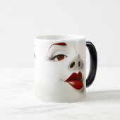 Sarcastic Women Face with Red Lips Magische Mok (Voorkant rechts)