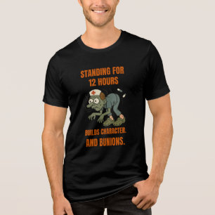 Sarcastische grappige zombie verpleegster 12 uur. Tri-Blend shirt