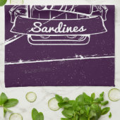 Sardines in een blik Verontwaardigd Theedoek (Gevouwen)