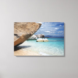 Sardinië strand met grote rotsen canvas