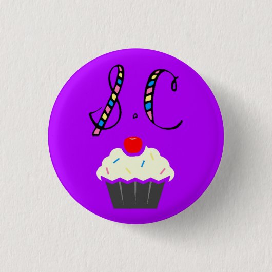 Saricakes S.C Button (Voorkant)
